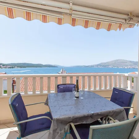 Angy * Trogir
